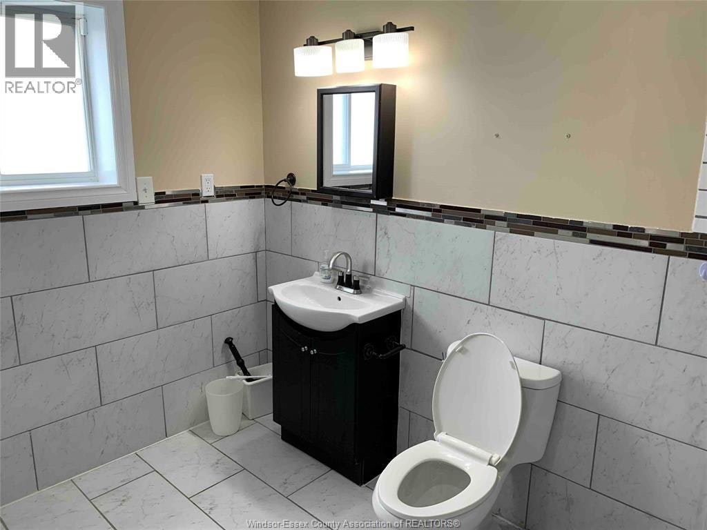 LOWER-4537 Fontana Avenue, Windsor, ON, N9G 3C8 - 9