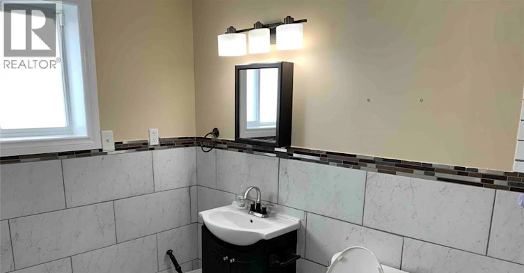 LOWER-4537 Fontana Avenue, Windsor, ON, N9G 3C8 - 9