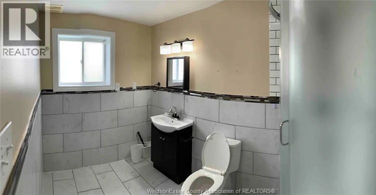 LOWER-4537 Fontana Avenue, Windsor, ON, N9G 3C8 - 8