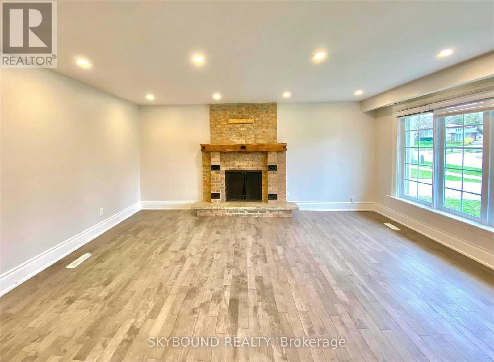 165 Orchard Heights Boulevard, Aurora, ON, L4G 3A3 - 3