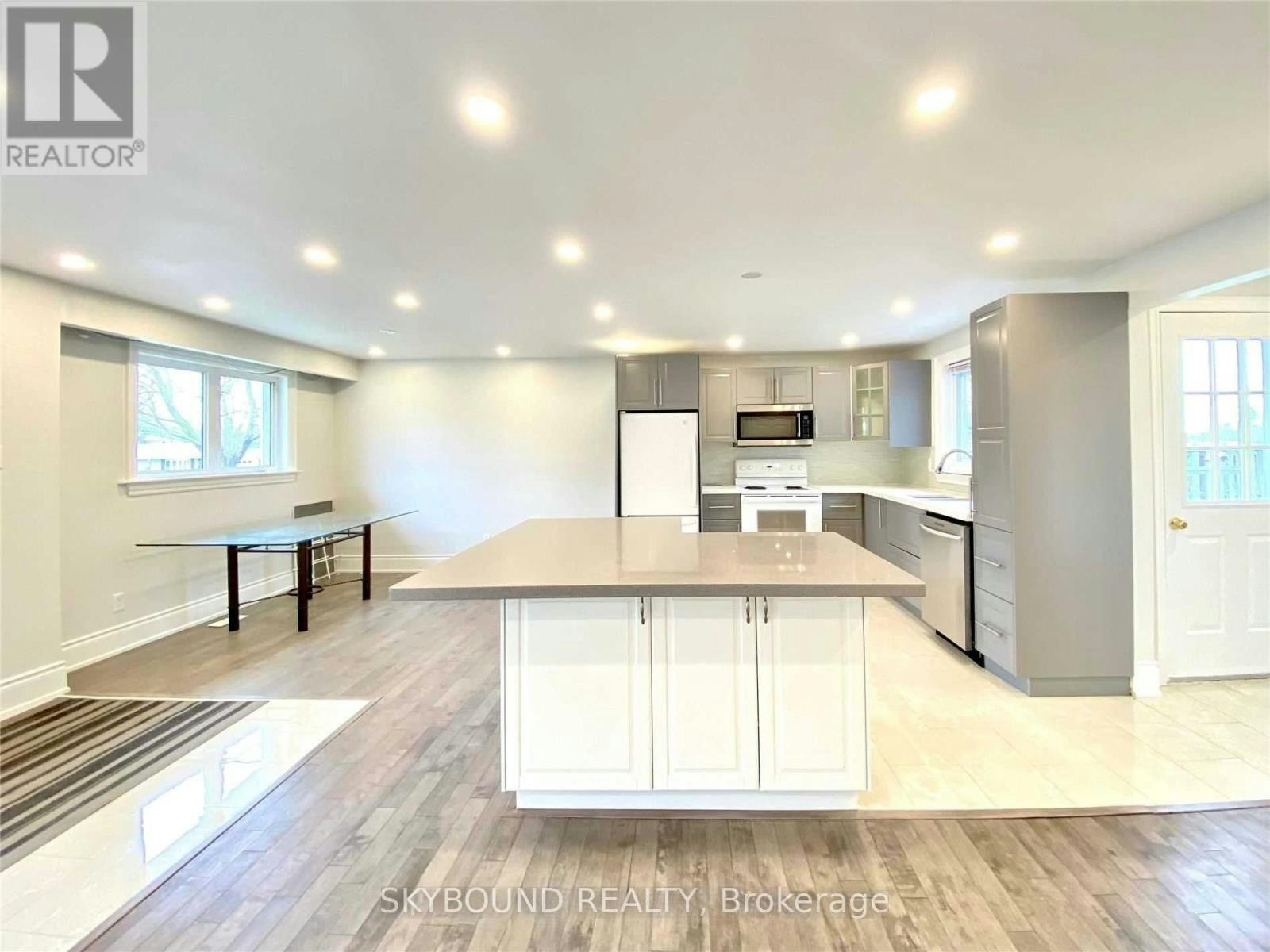 165 Orchard Heights Boulevard, Aurora, ON, L4G 3A3 - 12