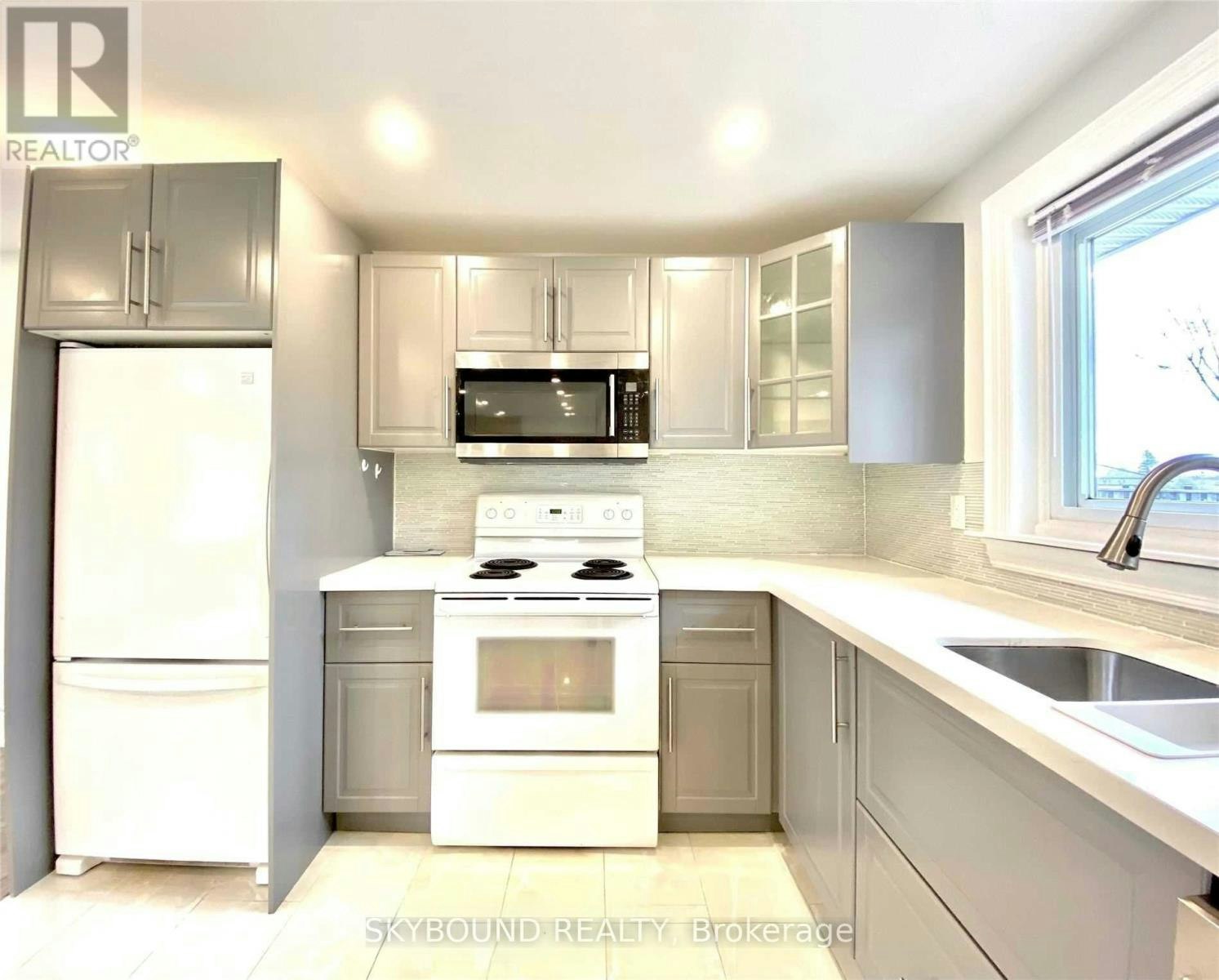 165 Orchard Heights Boulevard, Aurora, ON, L4G 3A3 - 8