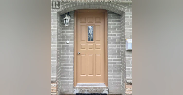 165 Orchard Heights Boulevard, Aurora, ON, L4G 3A3
