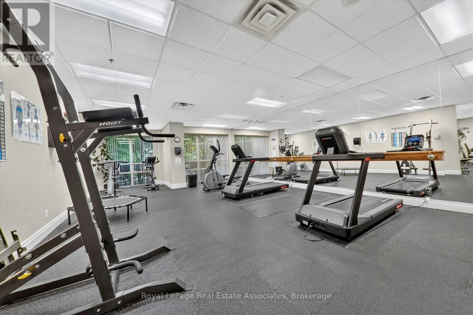 908-7 Michael Power Place, Toronto, ON, M9A 0A4 - 25