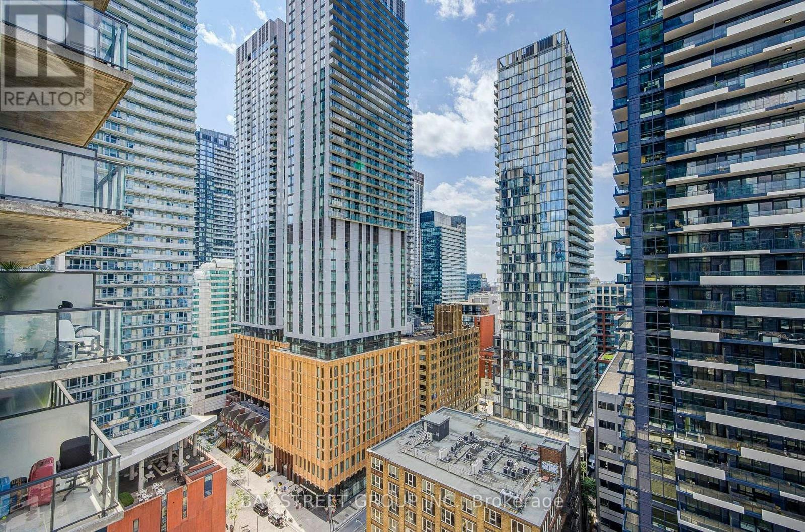 1804-290 Adelaide Street W, Toronto, ON, M5V 1P6 - 24