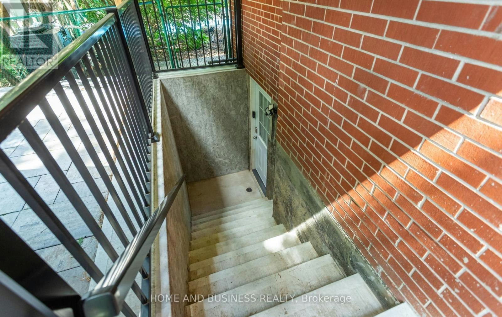 1335 Mississauga Road, Mississauga, ON, L5H 2J3 - 25