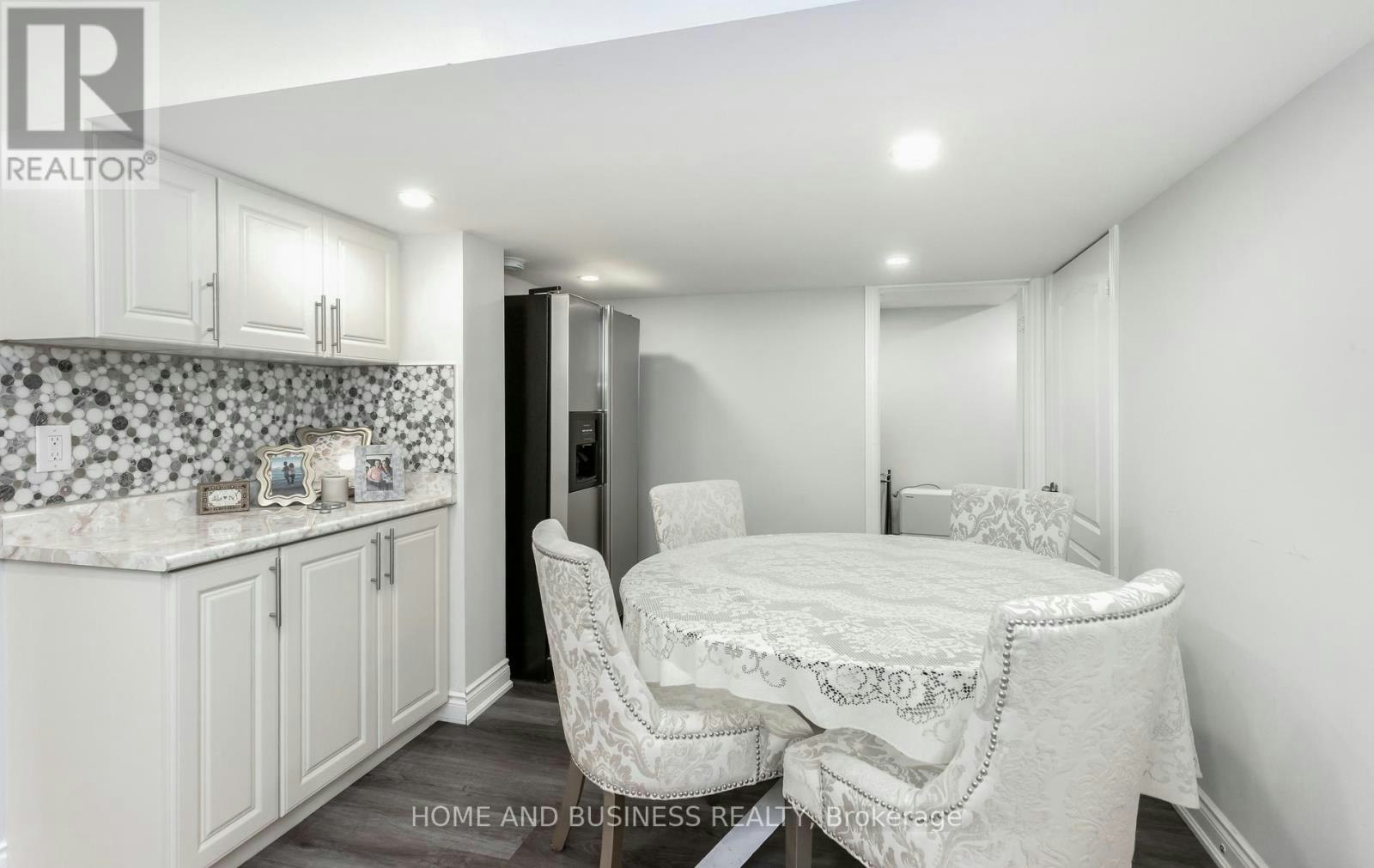 1335 Mississauga Road, Mississauga, ON, L5H 2J3 - 32