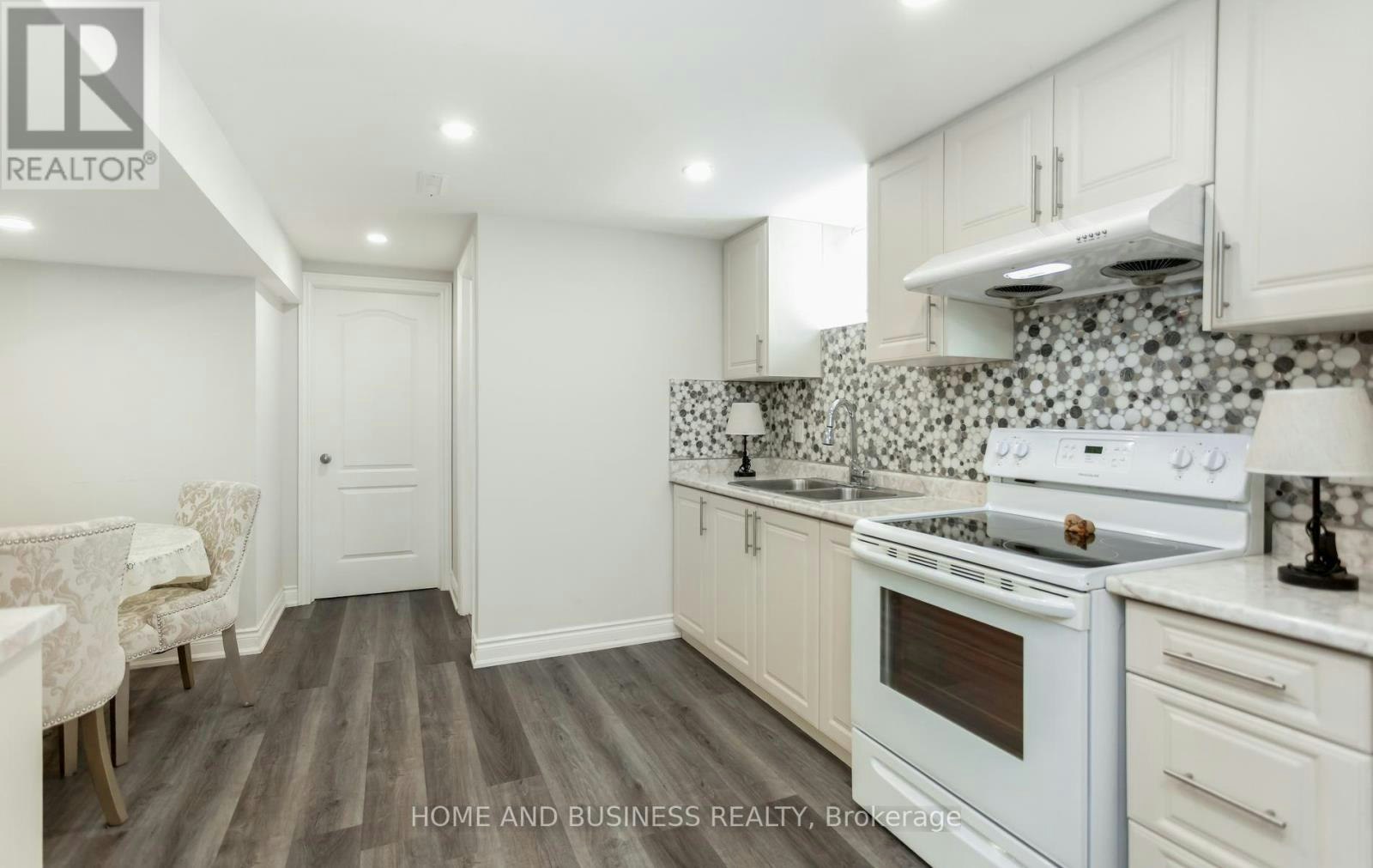 1335 Mississauga Road, Mississauga, ON, L5H 2J3 - 31