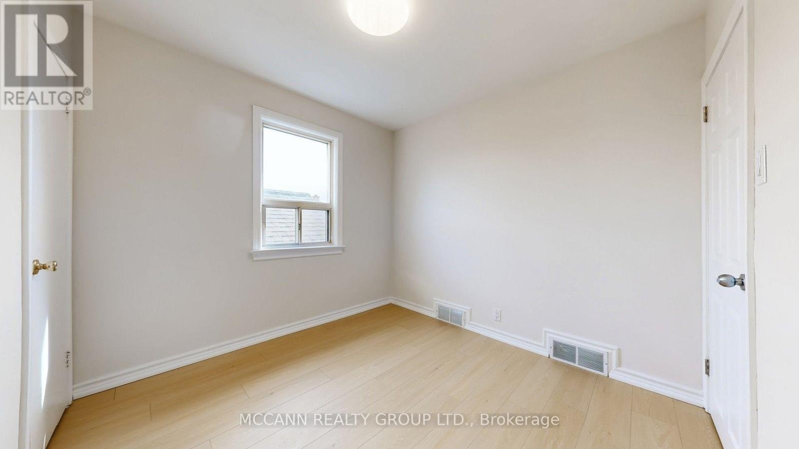 MN&2ND-496 Northcliffe Boulevard, Toronto, ON, M6E 3L5 - 31