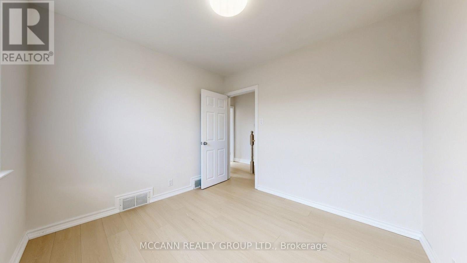 MN&2ND-496 Northcliffe Boulevard, Toronto, ON, M6E 3L5 - 28