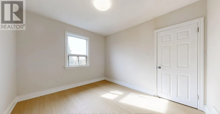 MN&2ND-496 Northcliffe Boulevard, Toronto, ON, M6E 3L5 - 26