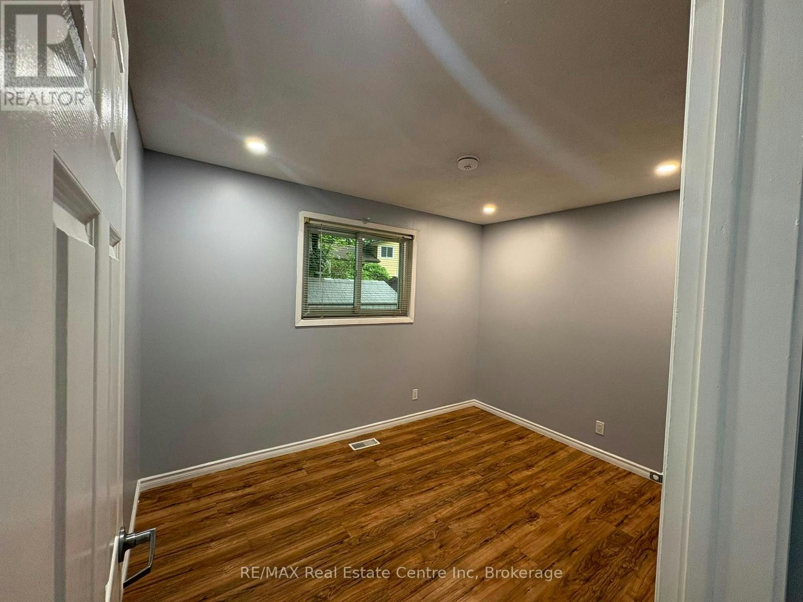 98 Marksam Road, Guelph, ON, N1H 6T2 - 7