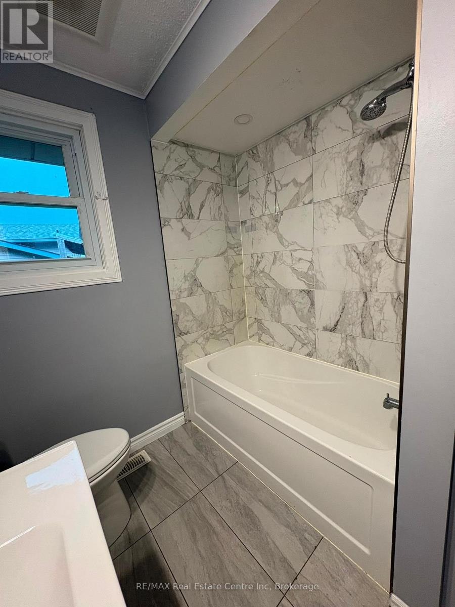 98 Marksam Road, Guelph, ON, N1H 6T2
