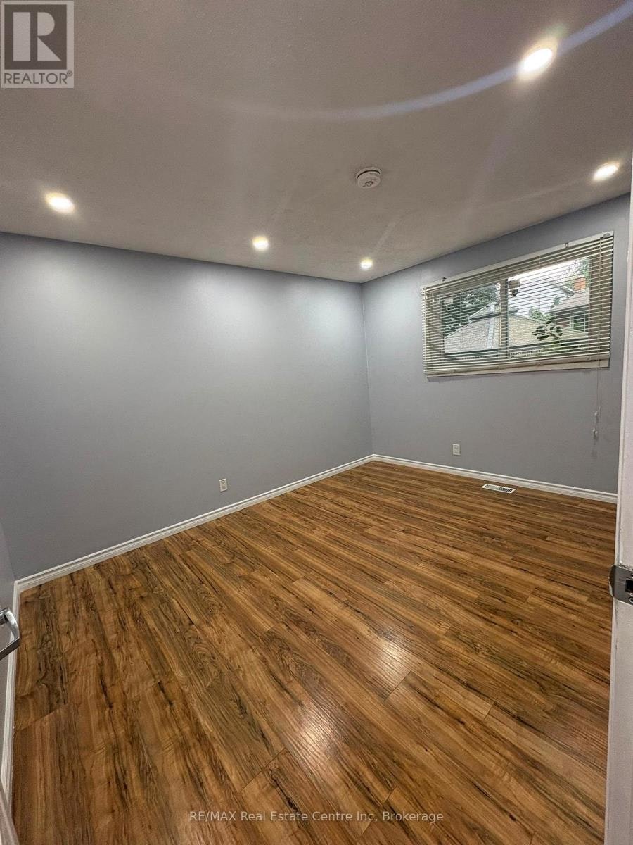 98 Marksam Road, Guelph, ON, N1H 6T2 - 8