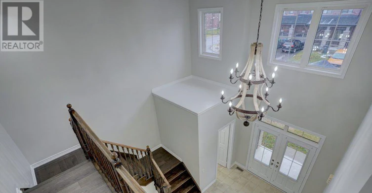 102 Benadir Avenue, Caledon, ON, L7C 3N6 - 3