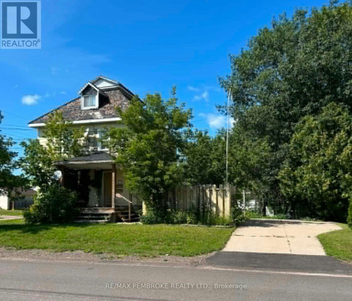 539 Mcgee Street, Pembroke, ON, K8A 6E3