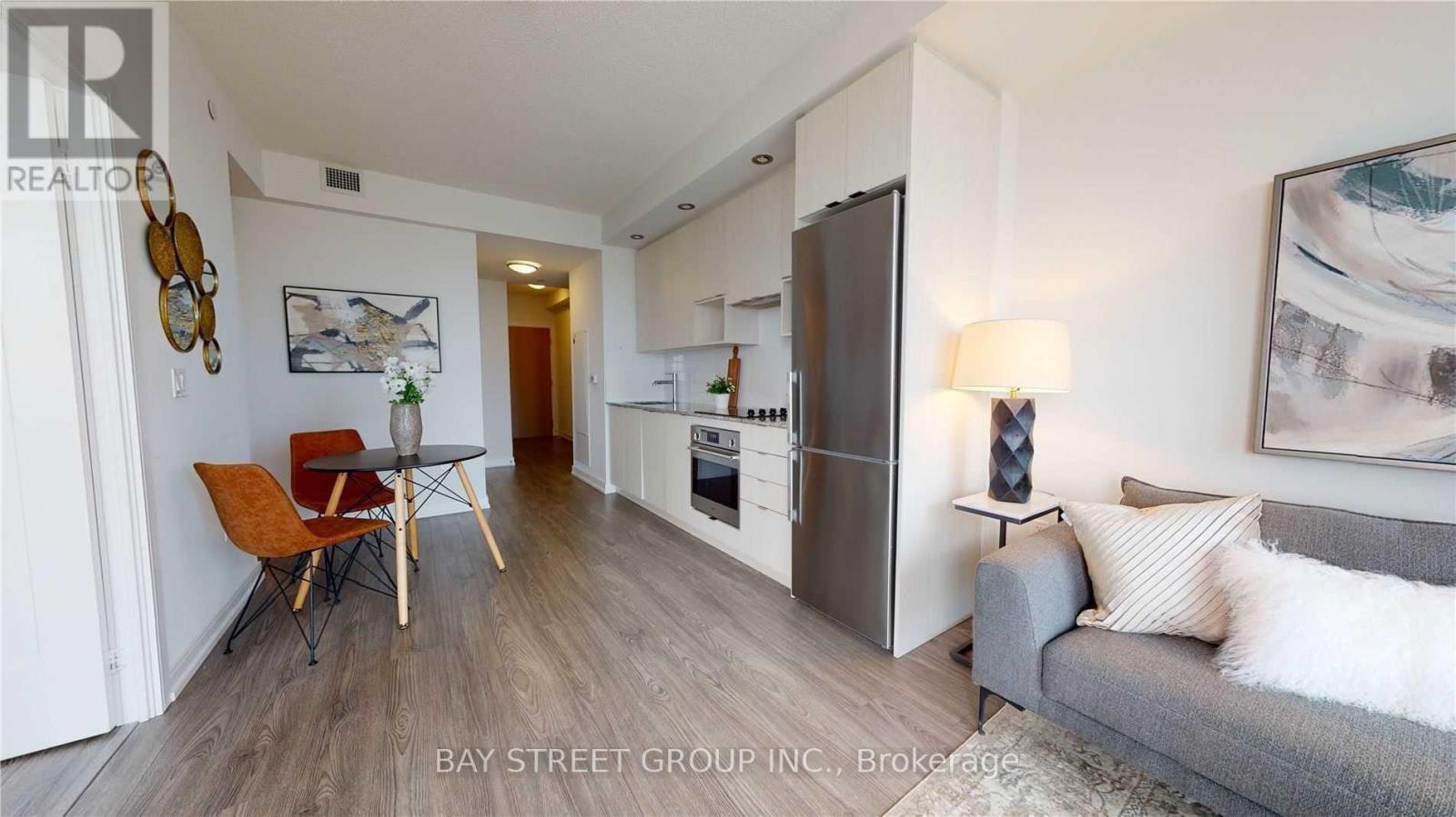 2901-225 Village Green Square, Toronto, ON, M1S 0K6 - 2