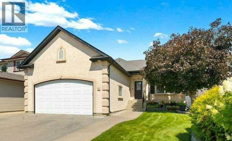 20 Sunrise Court SW, Medicine Hat, AB, T1B 4N5