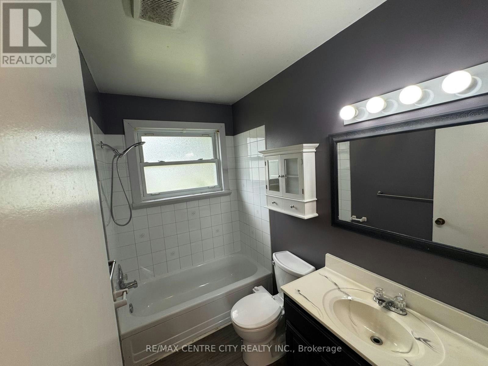 10 Tewksbury Crescent, London, ON, N5V 2M8 - 21