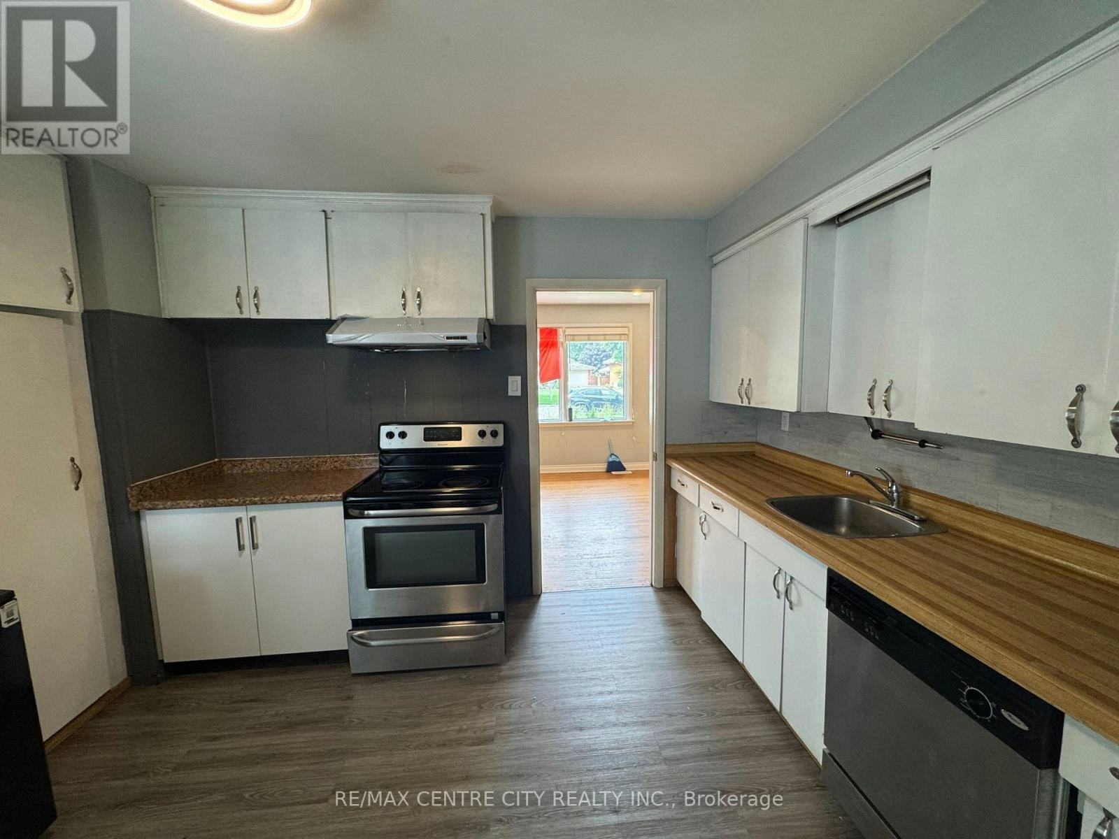 10 Tewksbury Crescent, London, ON, N5V 2M8 - 14