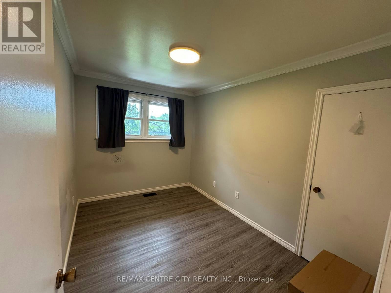 10 Tewksbury Crescent, London, ON, N5V 2M8 - 16
