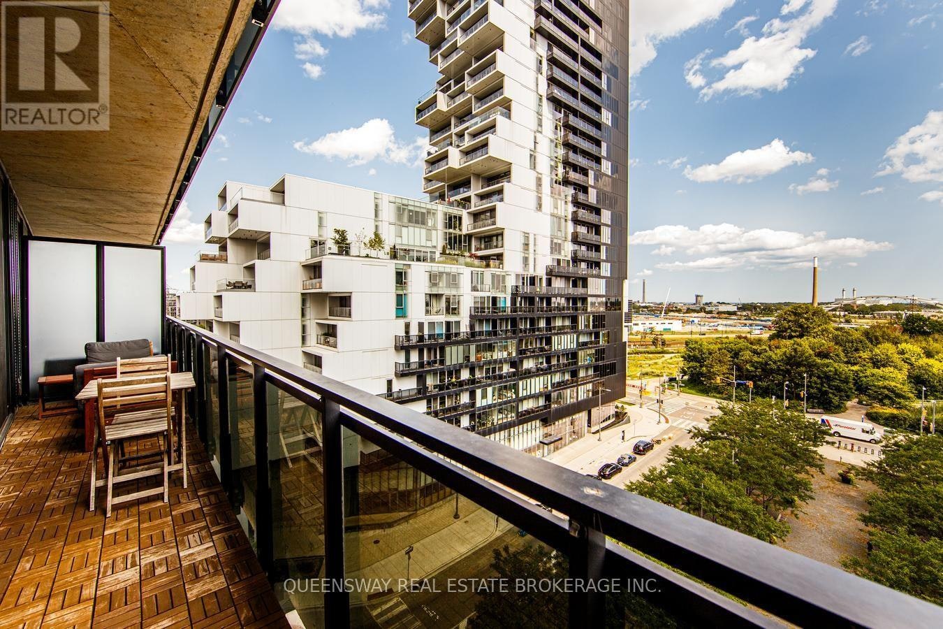 812-21 Lawren Harris Square, Toronto, ON, M5A 1T4 - 29