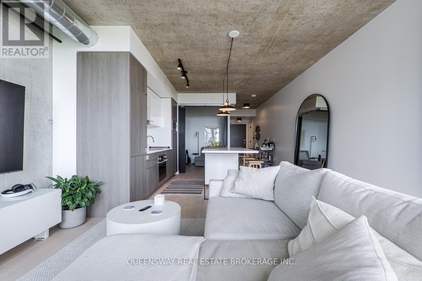 812-21 Lawren Harris Square, Toronto, ON, M5A 1T4 - 19