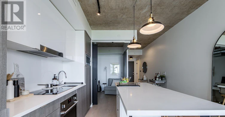 812-21 Lawren Harris Square, Toronto, ON, M5A 1T4 - 15