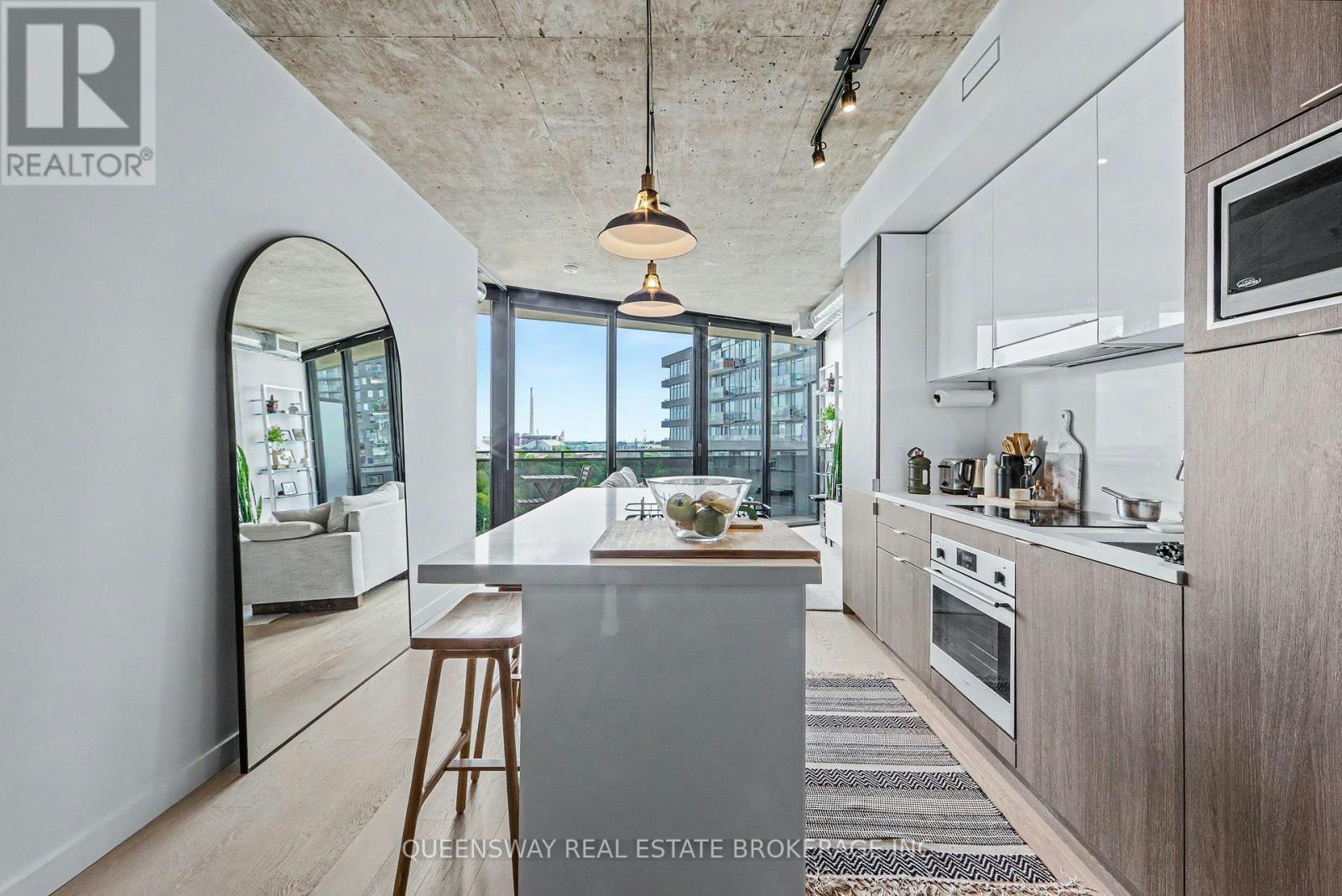 812-21 Lawren Harris Square, Toronto, ON, M5A 1T4 - 8