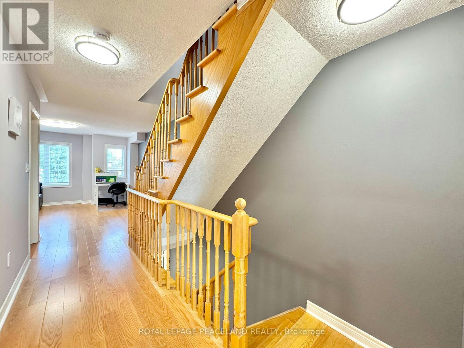 507 White's Hill Avenue, Markham, ON, L6B 0J8 - 14