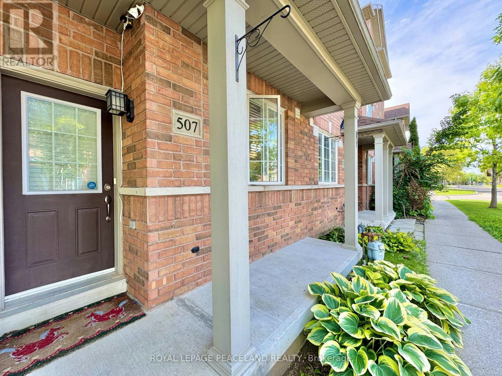 507 White's Hill Avenue, Markham, ON, L6B 0J8 - 4