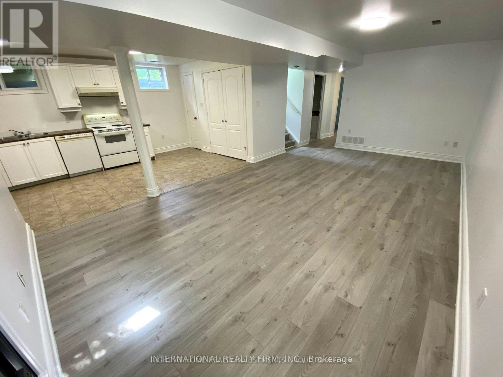 BSMT-53 Belfry Drive, Newmarket, ON, L3Y 3E9 - 4