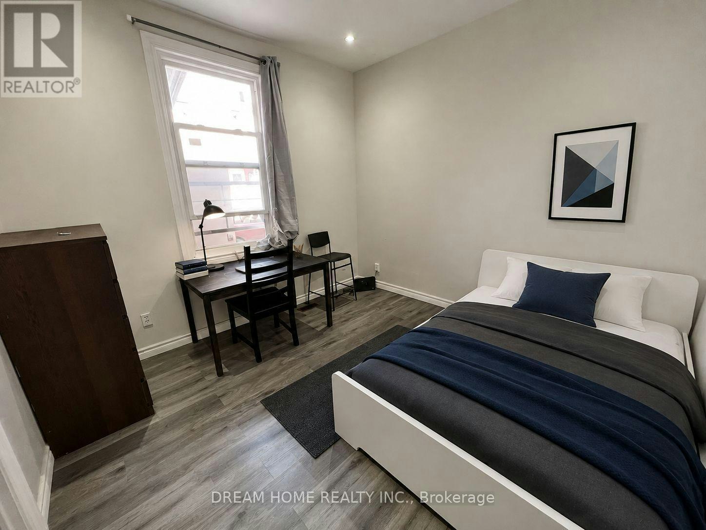 ROOM 1-29 Glasgow Street, Toronto, ON, M5T 2C1 - 2