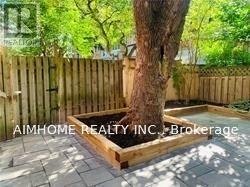 MAIN-212 Milan Street, Toronto, ON, M5A 3Z6 - 13
