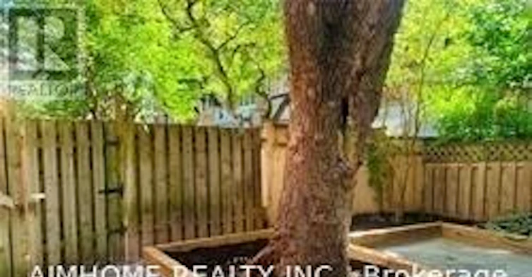 MAIN-212 Milan Street, Toronto, ON, M5A 3Z6 - 13