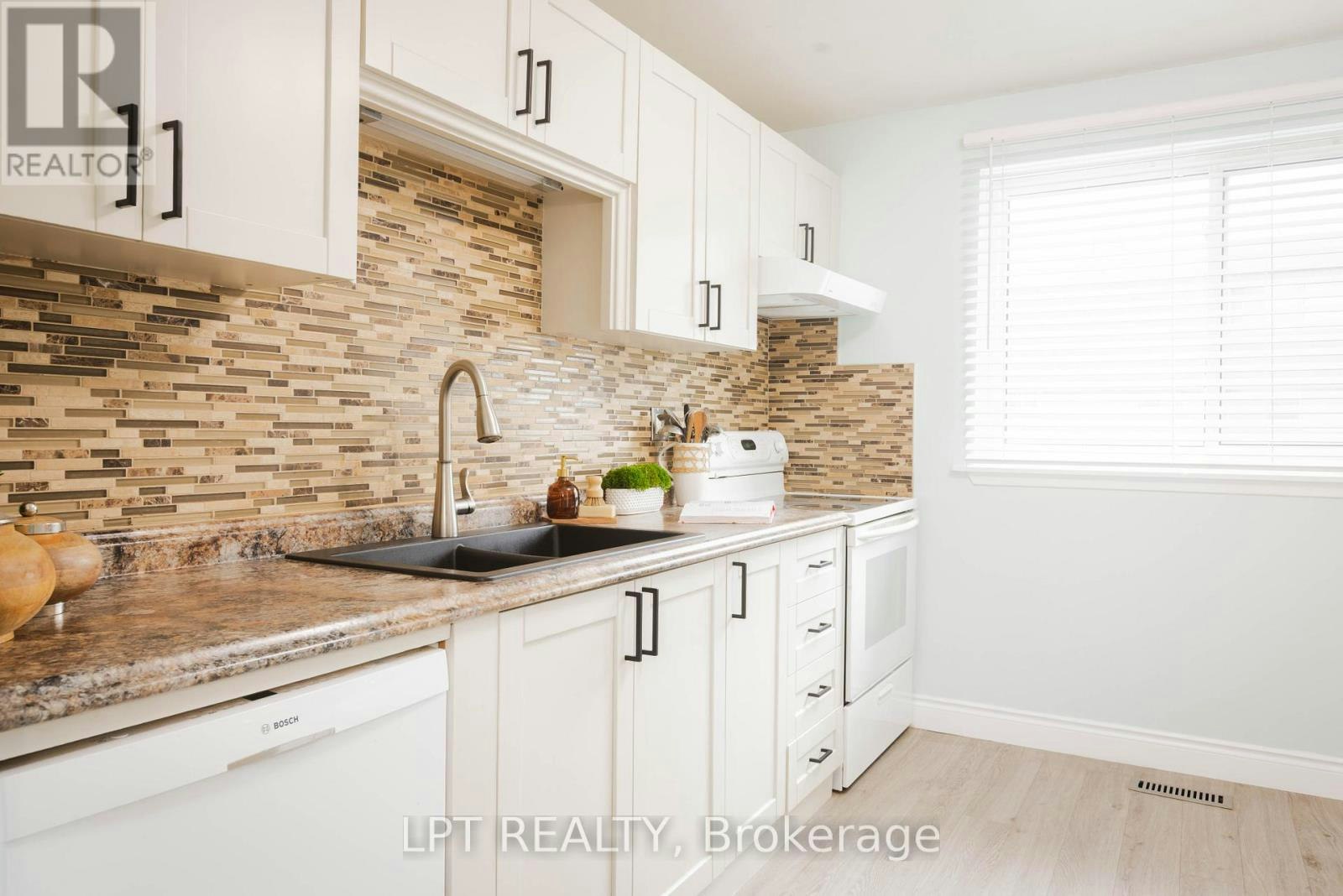 3-318 Laurier Avenue, Milton, ON, L9T 3M9 - 7