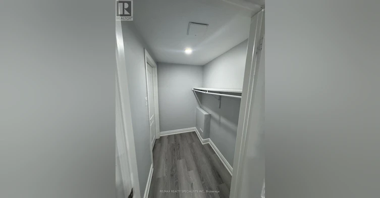 33 Bluffwood(basement Crescent, Brampton, ON, L6P 2P3 - 11