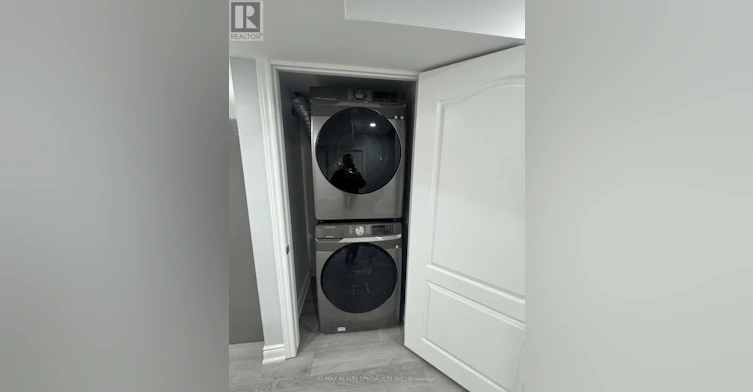 33 Bluffwood(basement Crescent, Brampton, ON, L6P 2P3 - 14