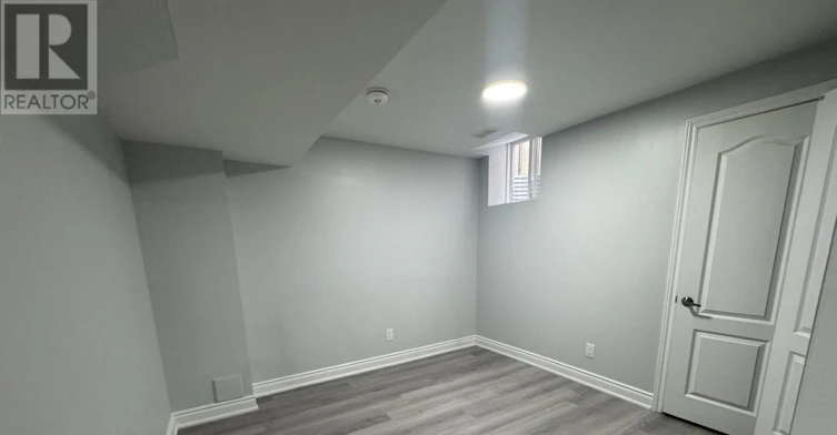 33 Bluffwood(basement Crescent, Brampton, ON, L6P 2P3 - 13