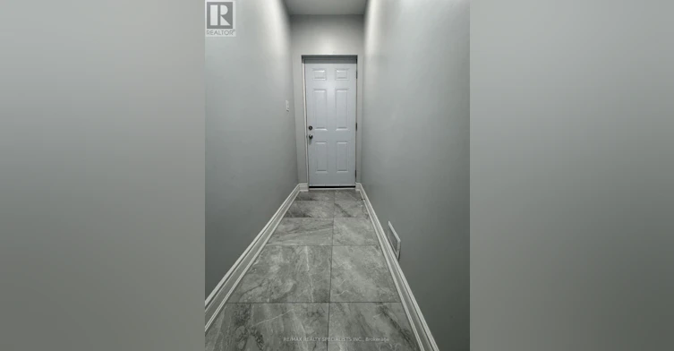 33 Bluffwood(basement Crescent, Brampton, ON, L6P 2P3 - 3