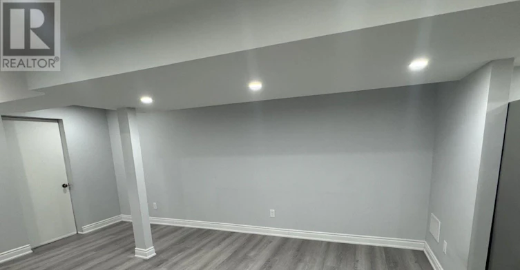 33 Bluffwood(basement Crescent, Brampton, ON, L6P 2P3 - 6