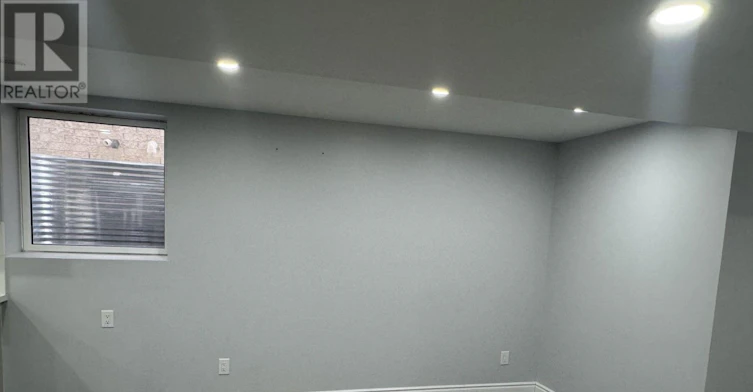 33 Bluffwood(basement Crescent, Brampton, ON, L6P 2P3 - 5