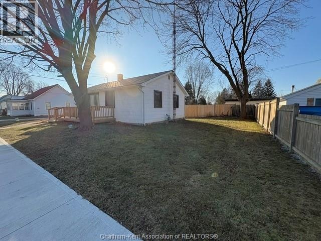 119 Lorne Avenue, Chatham-Kent, ON, N8A 3Y9 - 3