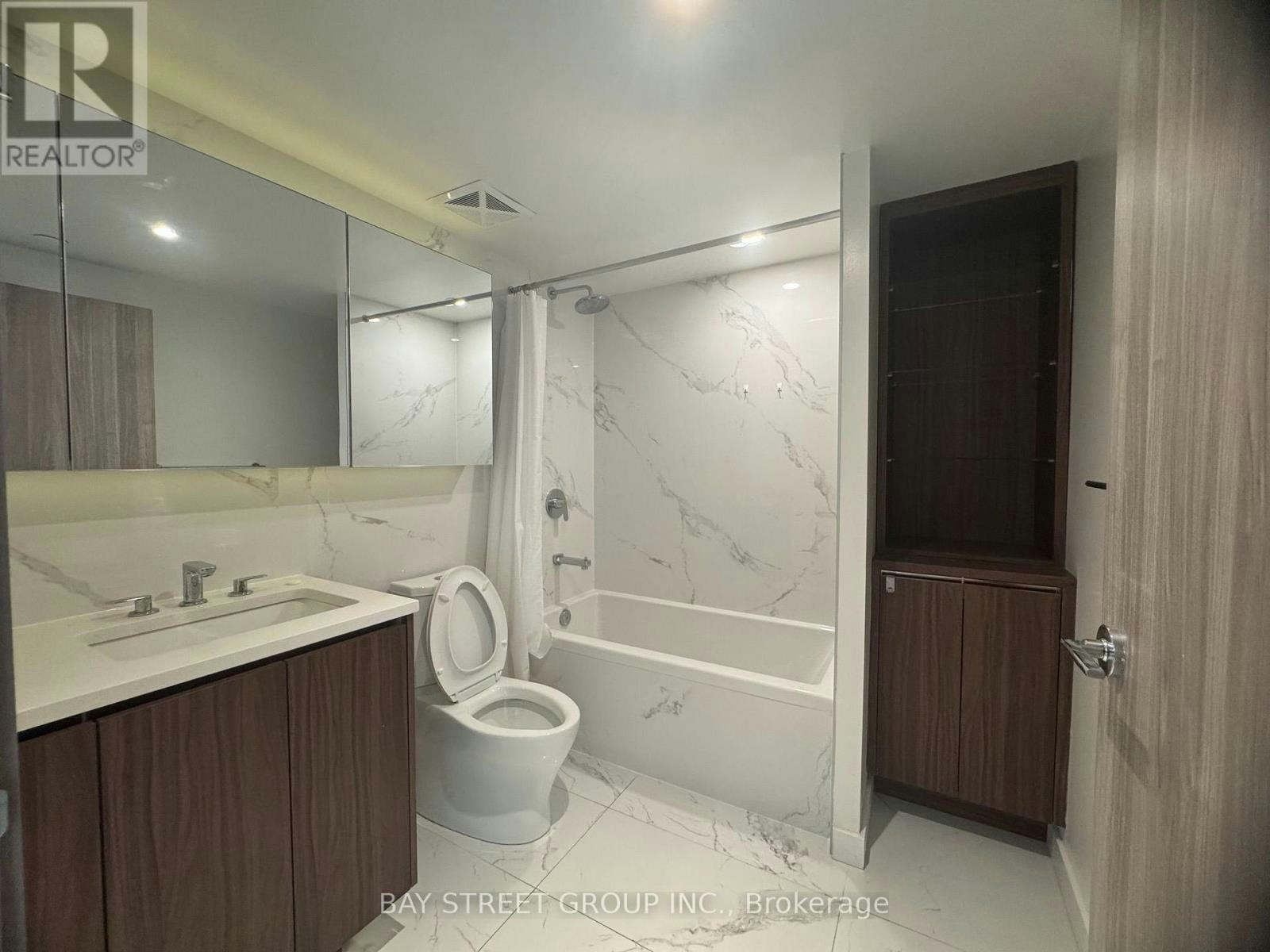 3305 27 2nd Bedroom Mcmahon Drive, Toronto, ON, M2K 0J2 - 3