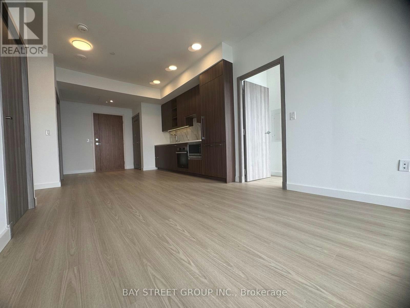 3305 27 2nd Bedroom Mcmahon Drive, Toronto, ON, M2K 0J2 - 9