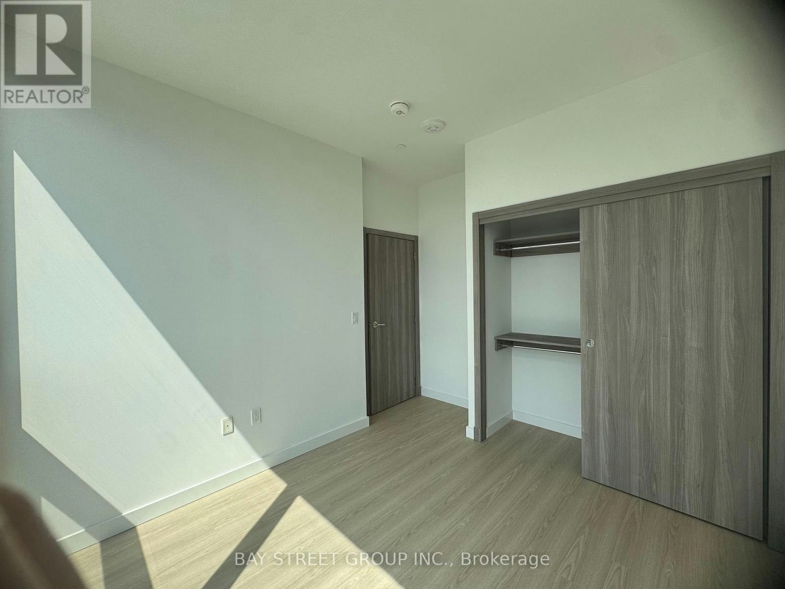 3305 27 2nd Bedroom Mcmahon Drive, Toronto, ON, M2K 0J2 - 10