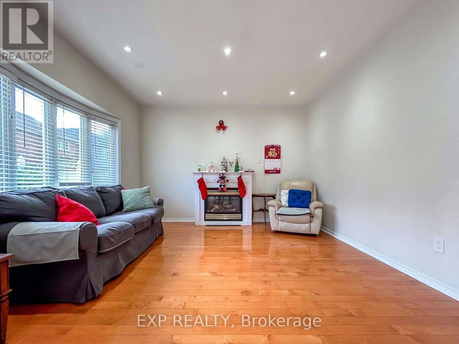 7 Davidoff Street, Markham, ON, L6E 1R2 - 5