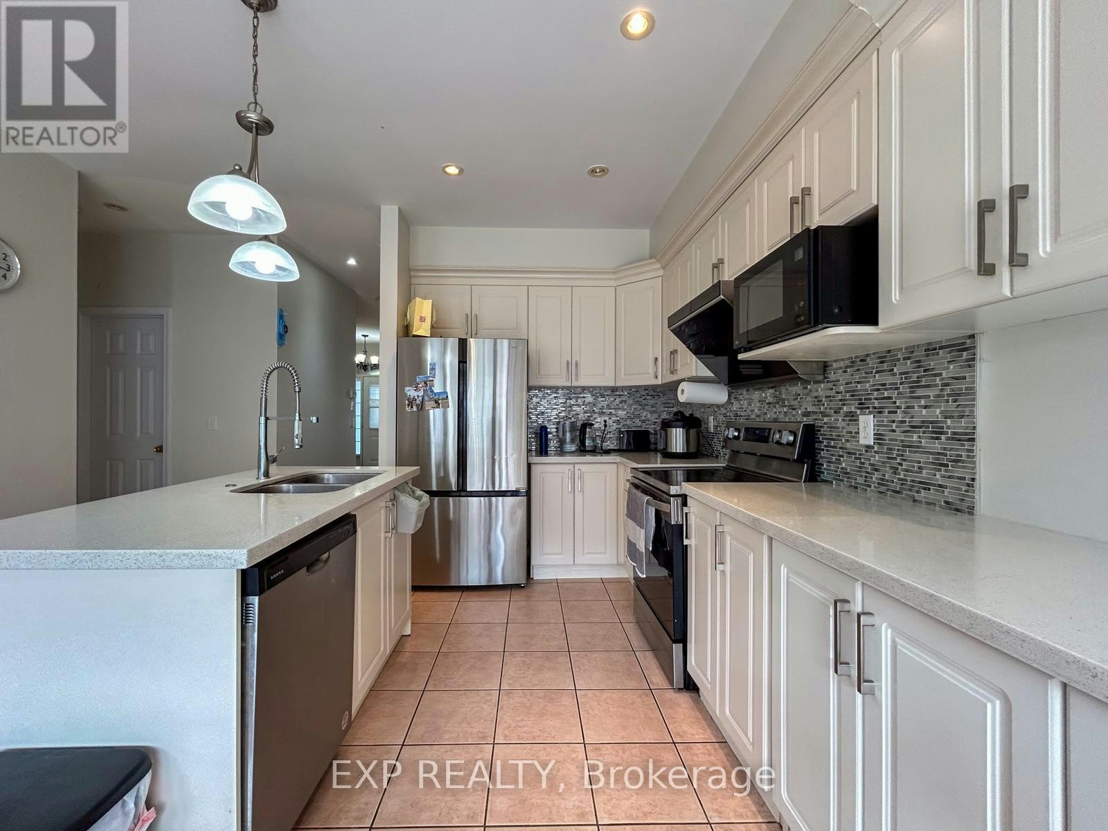 7 Davidoff Street, Markham, ON, L6E 1R2 - 8