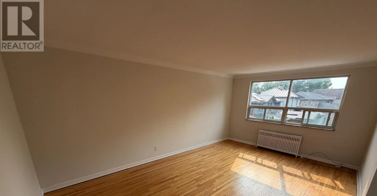 9-7 Elmwood Avenue S, Mississauga, ON, L5G 3J6 - 4