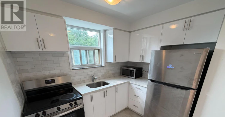 9-7 Elmwood Avenue S, Mississauga, ON, L5G 3J6 - 10